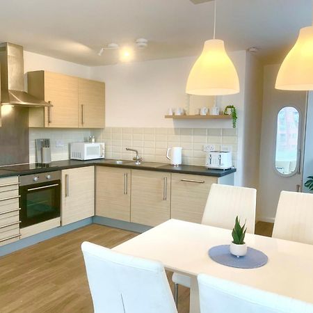 Large Modern 3 Bedroom City Centre Apartment ,Free Parking 利物浦 外观 照片