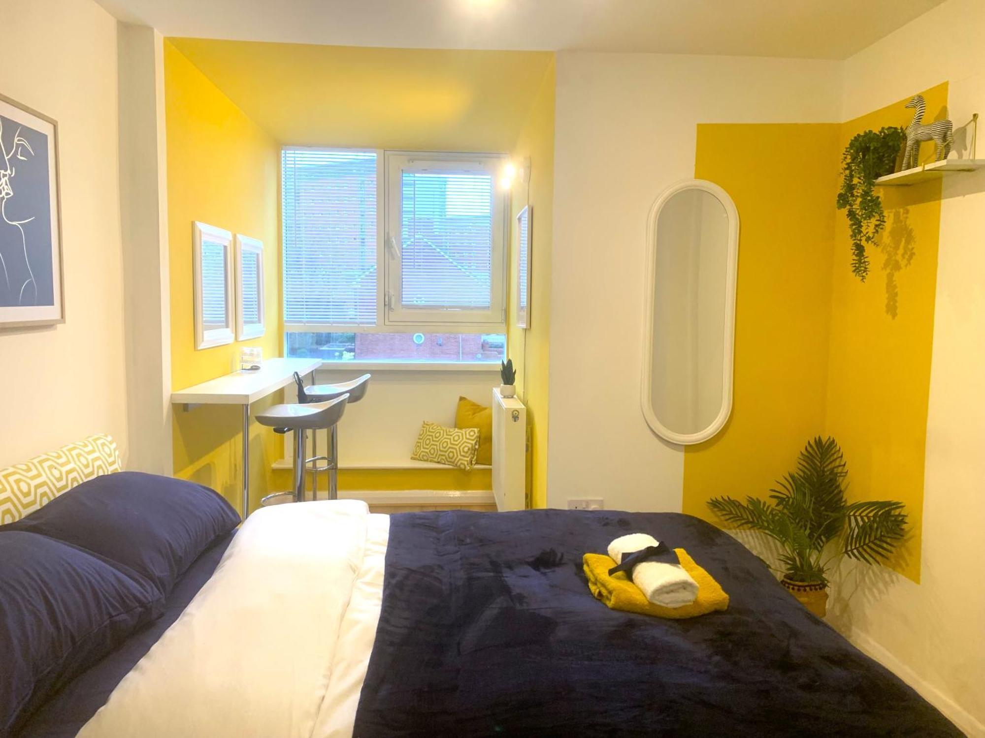 Large Modern 3 Bedroom City Centre Apartment ,Free Parking 利物浦 外观 照片